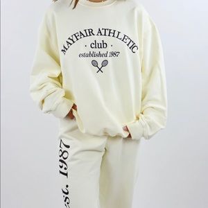 Mayfair Athletic Club Crewneck CREAM